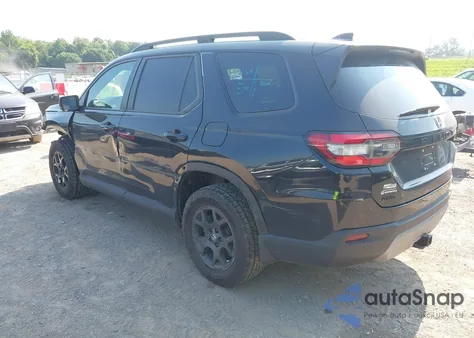 2024 Honda Pilot Trailsport from USA, damaged, VIN 5FNYG1H67RB022721